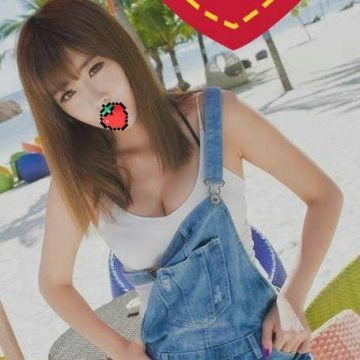 出沒地區:桃園舒壓  綺綺 159.D.22歲    特色:性感長腿 氣質典雅裡藏著淫蕩的靈魂