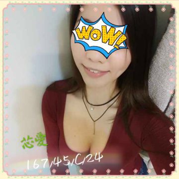 地區:高雄付費約會叫小姐 芯愛 167.C.24歲    剛出社會的妹妹 因為缺錢才短期兼職