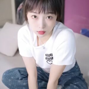 <span style="font-weight:bold; color:#5500DD;">地區:台中twitter推特網紅</span><br /><span style="font-weight:bold; color:#000;">價格:15K</span><br /> <span style="font-weight:bold; color:#5500DD;">妹訊:小妍 165.D.21</span><br /> <span style="font-weight:bold; color:#ff0000;">影片專區進入觀看</span><br />