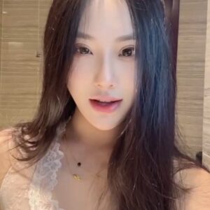 <span style="font-weight:bold; color:#5500DD;">出沒地區:台中外送茶</span><br /> <span style="font-weight:bold; color:#5500DD;">資料：💦小妡 160.E.22歲</span>