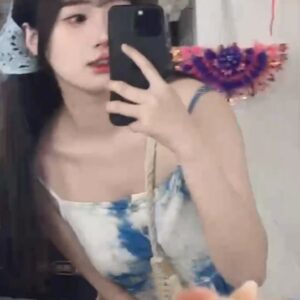 <span style="font-weight:bold; color:#5500DD;">出沒地區:高雄外送茶</span><br /> <span style="font-weight:bold; color:#5500DD;">資料：💦妮妮 161.E.22歲火</span><br /> <span style="font-weight:bold; color:#06f;">特色： 🦋可愛模樣🦋視角太犯規</span><br />